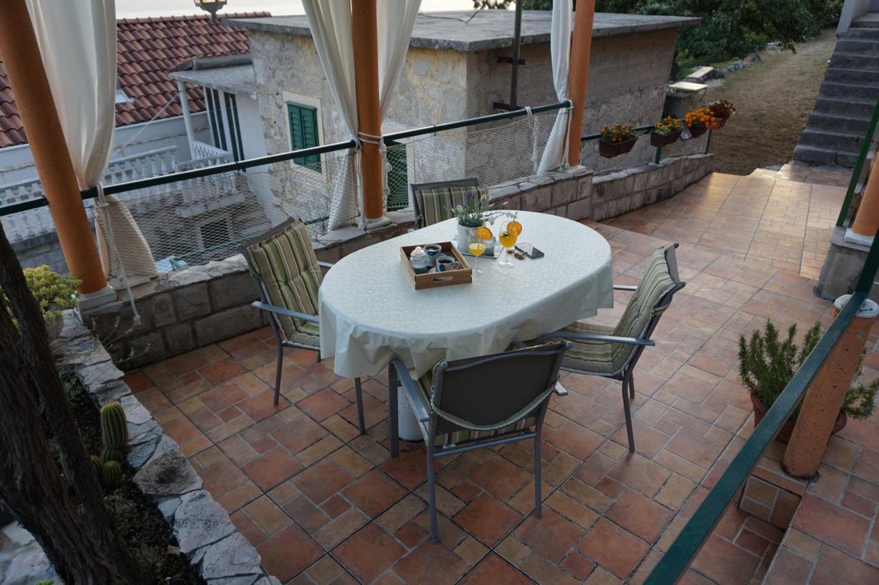 Holiday House Terezija Baška Voda Exteriör bild